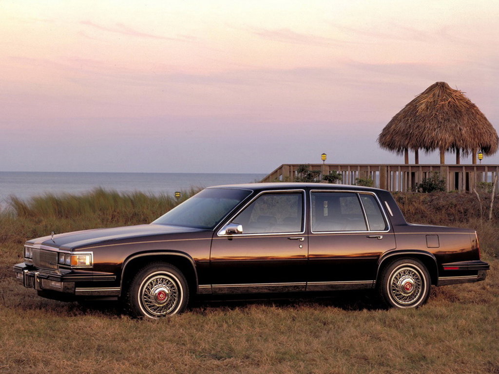 Cadillac Fleetwood 1 поколение, седан (04.1984 - 06.1988)